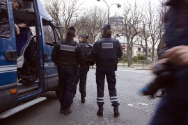 Racije u Francuskoj: Troje uhapšenih zbog povezanosti sa napadom u ...
