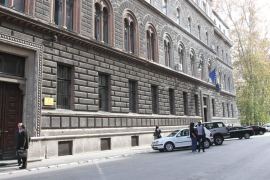  Ministarstvo spoljnih poslova kupuje pet limuzina za 250.000 KM