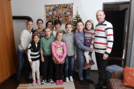  Višečlana porodica Ratković - bogatstvo je imati dušu i biti zdrav ...