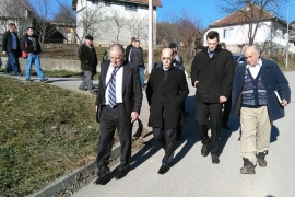 Salkić se upoznao sa problemima povratnika u Kneževu (FOTO)
