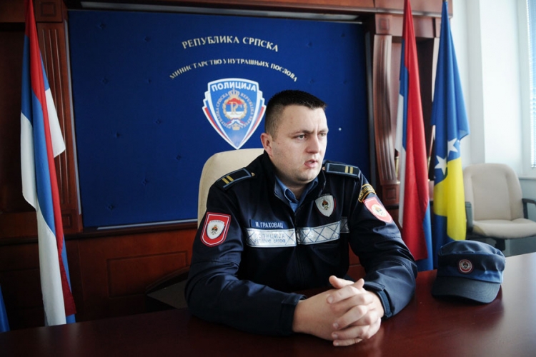 Herojski podvig policajca iz Banjaluke: Od smrti otrgao povrijeđenog vozača