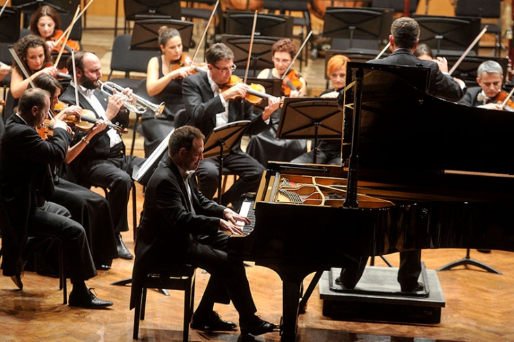 Novogodišnji koncert Beogradske filharmonije 25. decembra