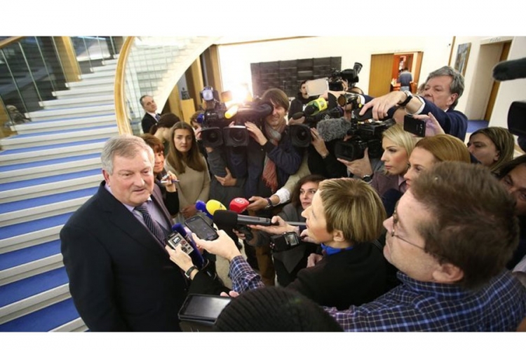 USKOK istražuje navode o kupovini mandata i "slučaj Rašković"