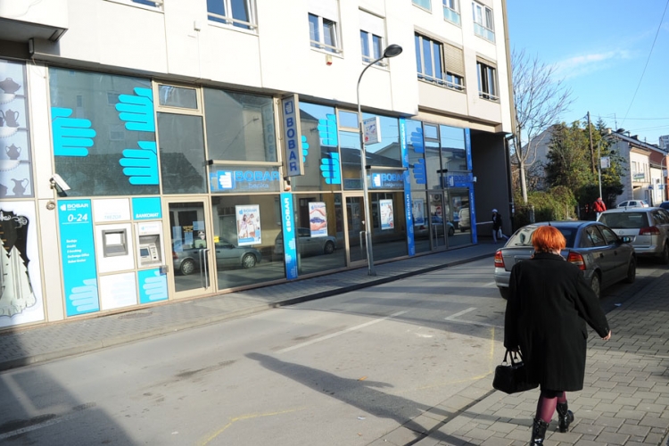 Podizali kredite u Bobaru, a novac nikad nisu vidjeli