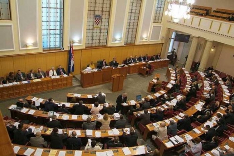 Hrvatska: Sjednica prekinuta, nije izabran predsjednik Sabora