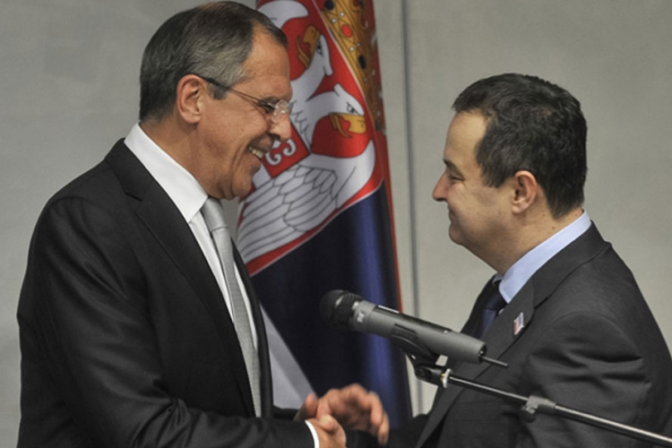 Hit samita u Beogradu: Dačić i Lavrov pjevali svjetskim moćnicima (VIDEO)