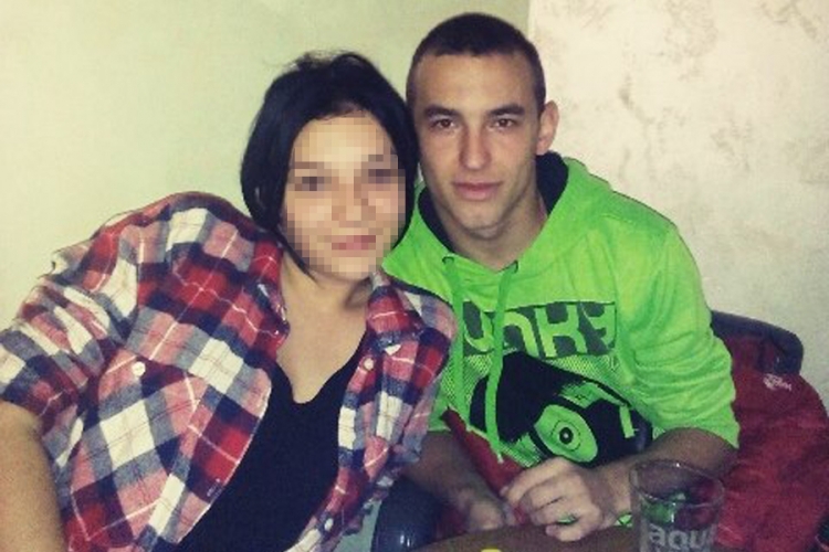 Horor u Doboju: Majka izbola nožem sina