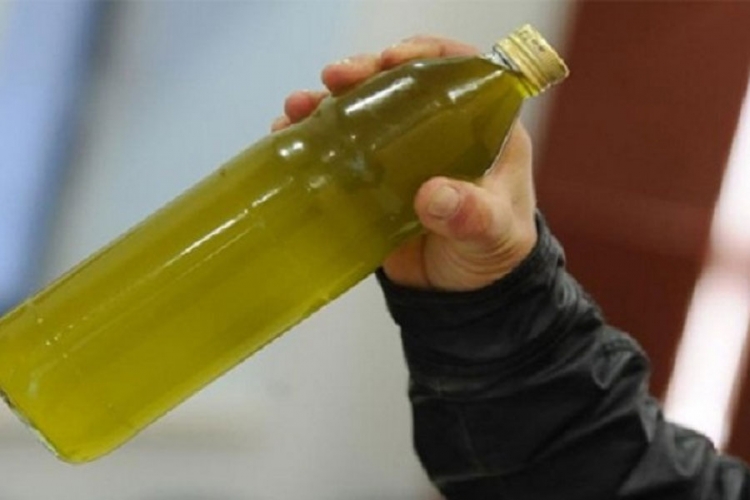 Odličan napitak za izbacivanje pijeska i kamenja iz bubrega