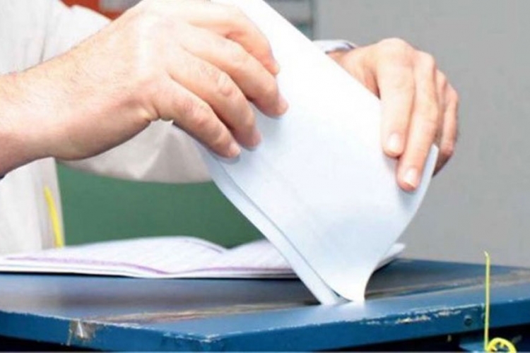 Milići: Glasalo 56,8 odsto birača