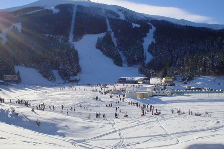 Otvara se zimska sezona, ali ne i skijaška?
