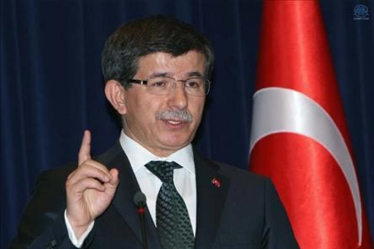 Davutoglu optužio Rusiju za etničko čišhenje u Siriji
