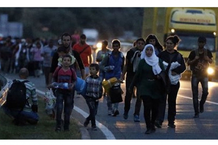 U Atinu prebačeno 2.300 migranata