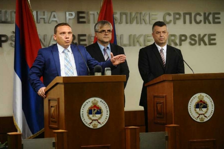Domovina: Vlada donijela antiustavne zaključke