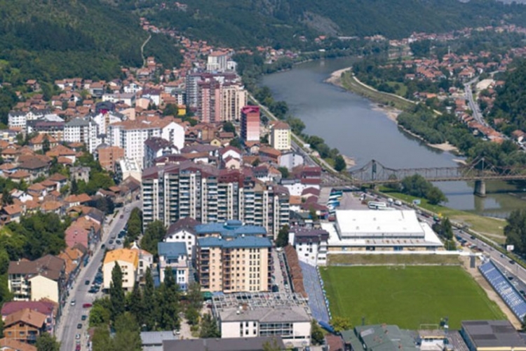 Skupština RS: Zvornik dobija status Grada