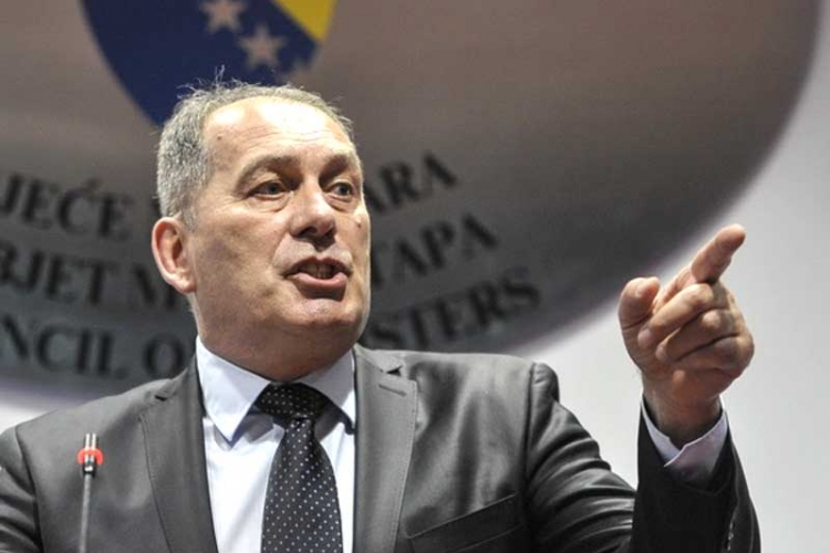Mektić odbacio Dodikov poziv na pregovore o SIPA