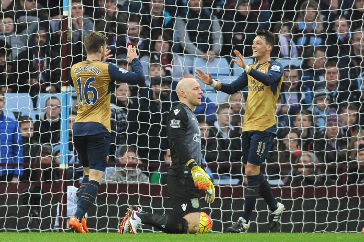 Arsenal pobijedio Aston Vilu za čelo Premijer lige