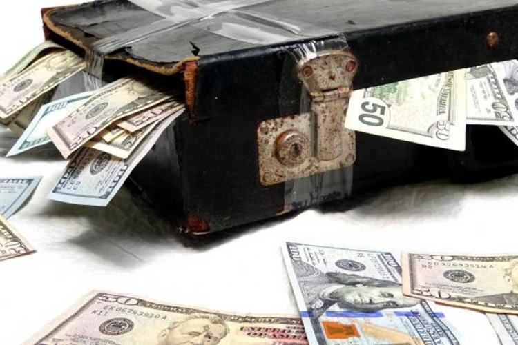 Iz BiH se ilegalno iznese 20 miliona dolara godišnje, iz Srbije 4 milijarde