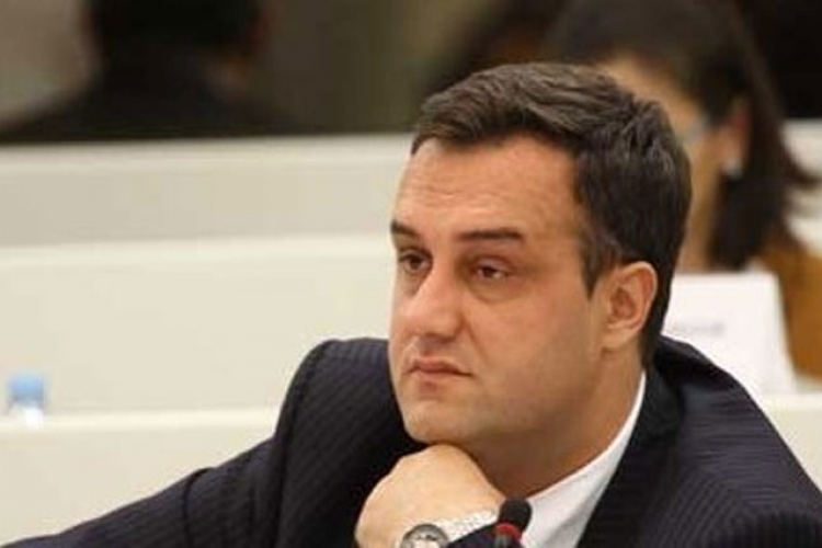 Sarajlić podnio ostavku, novi šef Kluba SDA u PS BiH Fazlić