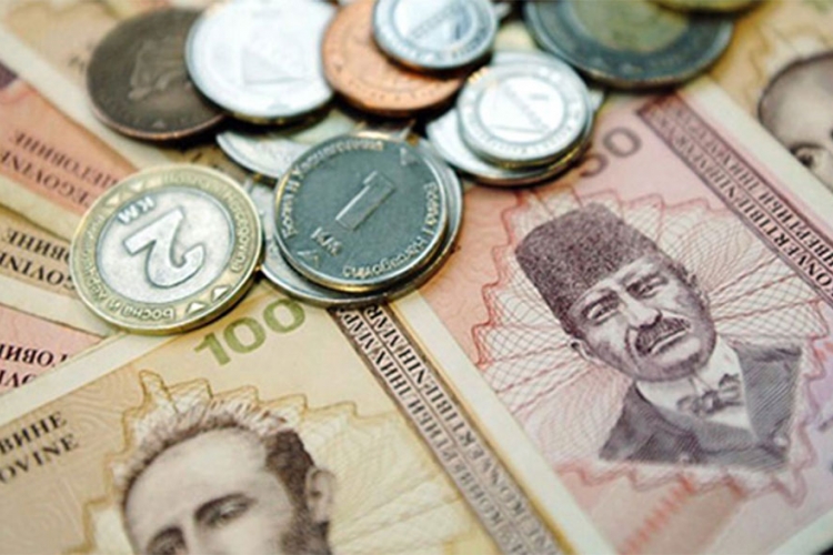 U FBiH prosječna neto plata u oktobru 827 KM