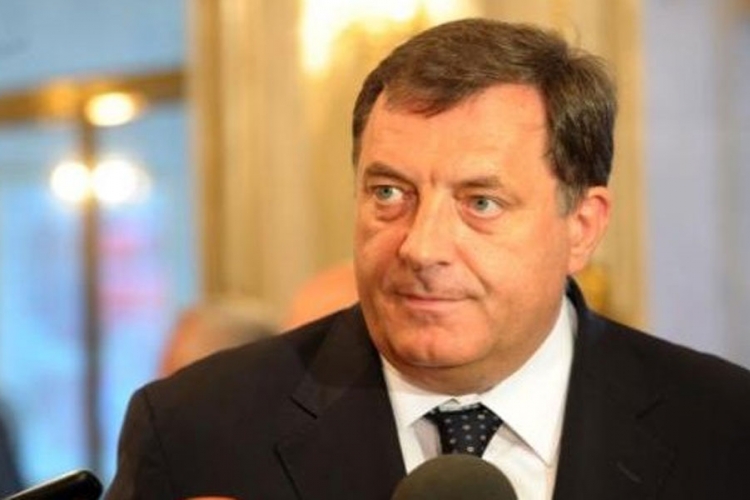 Dodik u Sankt Peterburgu: Razgovori s privrednicima