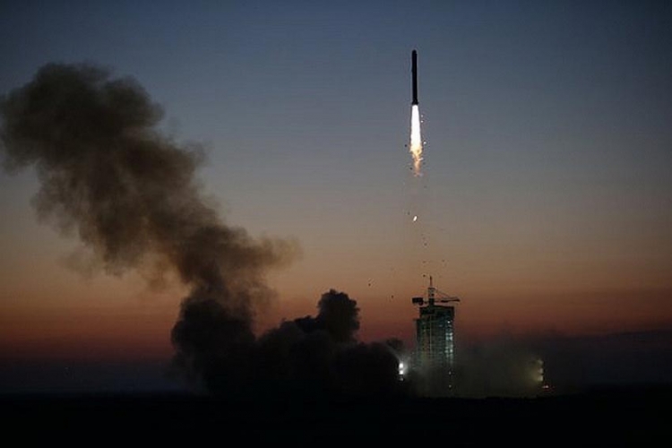 Kina lansirala svemirski teleskop za istraživanje tamne materije
