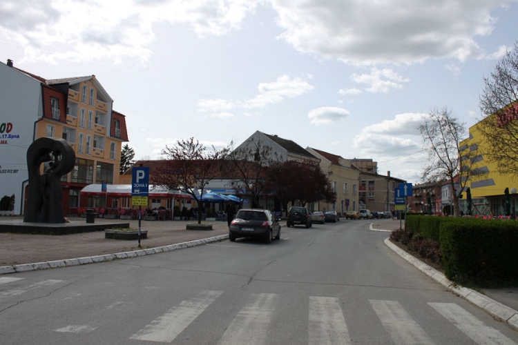 Brod: Bivši načelnik "aminovao" monopol