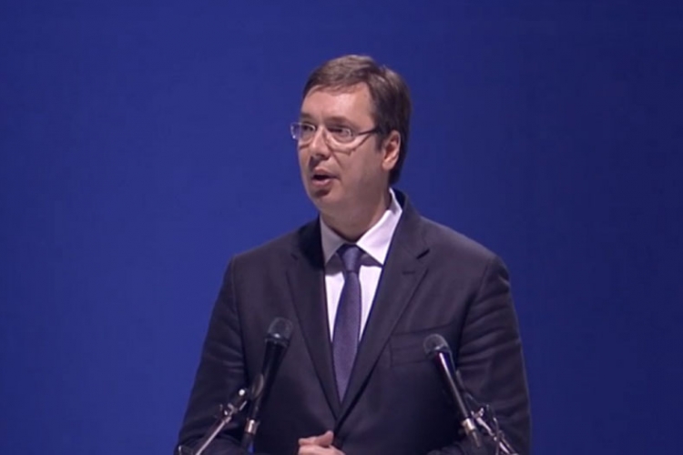 Vučić: Srbijom neće upravljati kriminalci i tajkuni