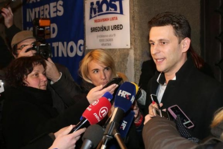 Petrov: HDZ-ovoj koaliciji vrata su zatvorena Milanović: Više neću biti premijer