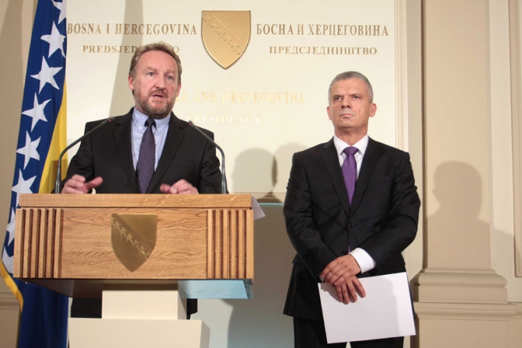 Još bez zakazanih sjednica stranaka u FBiH: I dalje šutnja iz SDA i SBB-a
