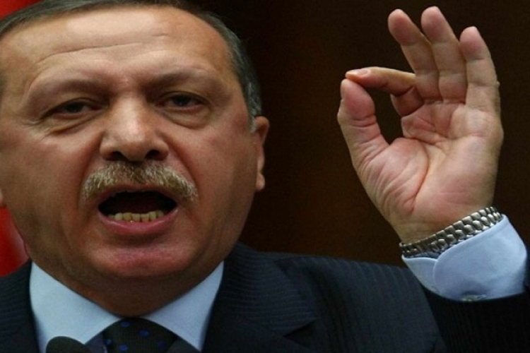 Erdogan poručio teroristima: Bićete sahranjeni u rovovima koje ste iskopali