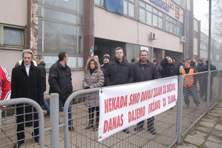 Radnici "Dalekovoda" stupili u štrajk