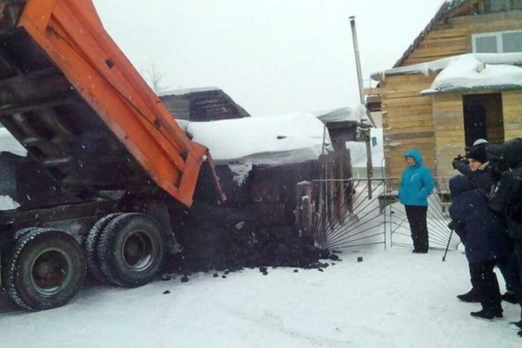Medicinska sestra smršala 30 kg i osvojila kamion uglja