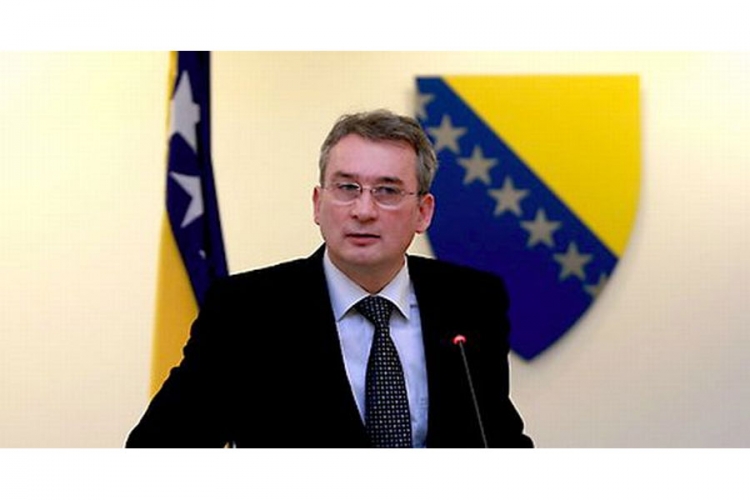 Bosić: Za građane štetna politika sukoba