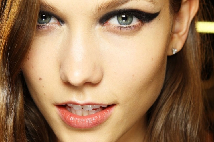 3 načina da postignete savršen cat eyes look (VIDEO)