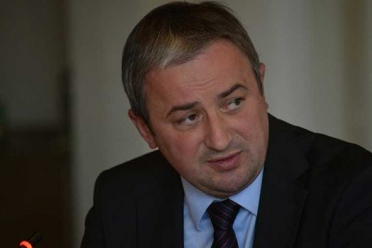 Borenović: Nikolić dozvolio da bude Dodikov portparol