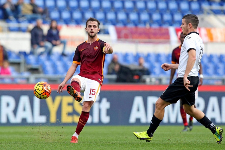Otac fudbalera demantovao: Miralem Pjanić ne ide u Real