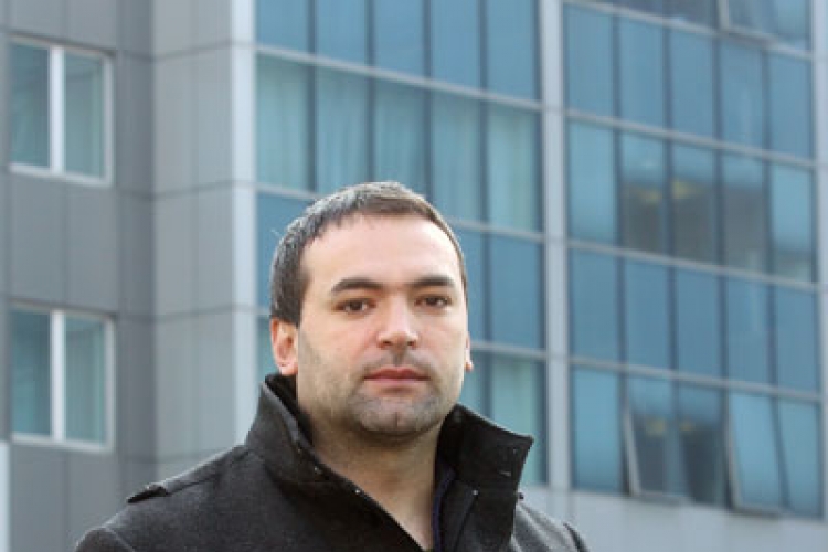 Denis Bojić: Nije lako kopati po živim ranama
