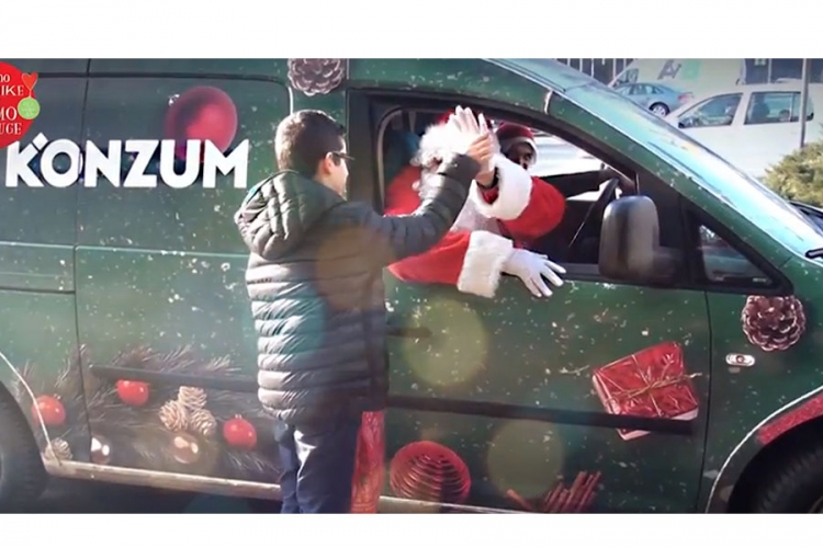 Praznična čarolija Konzuma (VIDEO)