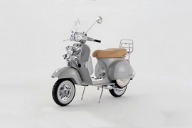 Vespa inspirisana nakitom (FOTO)