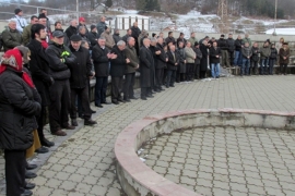 Bratunac: Parastos za Srbe ubijene u Kravici
