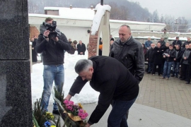 Parastos za 158 ubijenih Srba u Kravicama: Tužilaštvo i Sud BiH ...