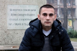 Dronjak: Mladi SNSD-a bolje da se uhvate lopate
