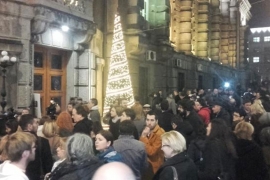 Protest širom Srbije: "Novinari ne kleče", zahtjev za smjenu ...