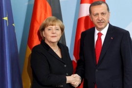 Erdogan i Merkel razgovarali telefonom: Solidarno protiv terorizma