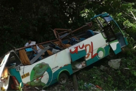 Peru: Autobus sletio u provaliju, najmanje 16 mrtvih


