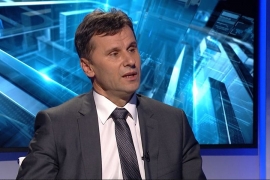 Stigao i na BBC: Ne olizah poklopac od jogurta #FadileOprosti