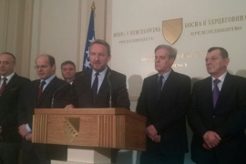 Izetbegović: Radončić zaslužuje da se brani sa slobode