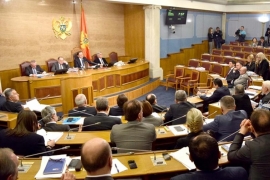 Đukanović ostaje premijer Crne Gore
