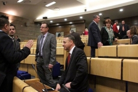 Na zahtjev poslanika SBB-a odgođena sjednica Doma naroda FBiH