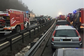 Novi podaci o lančanom sudaru 70 vozila u Sloveniji: Poginule četiri ...